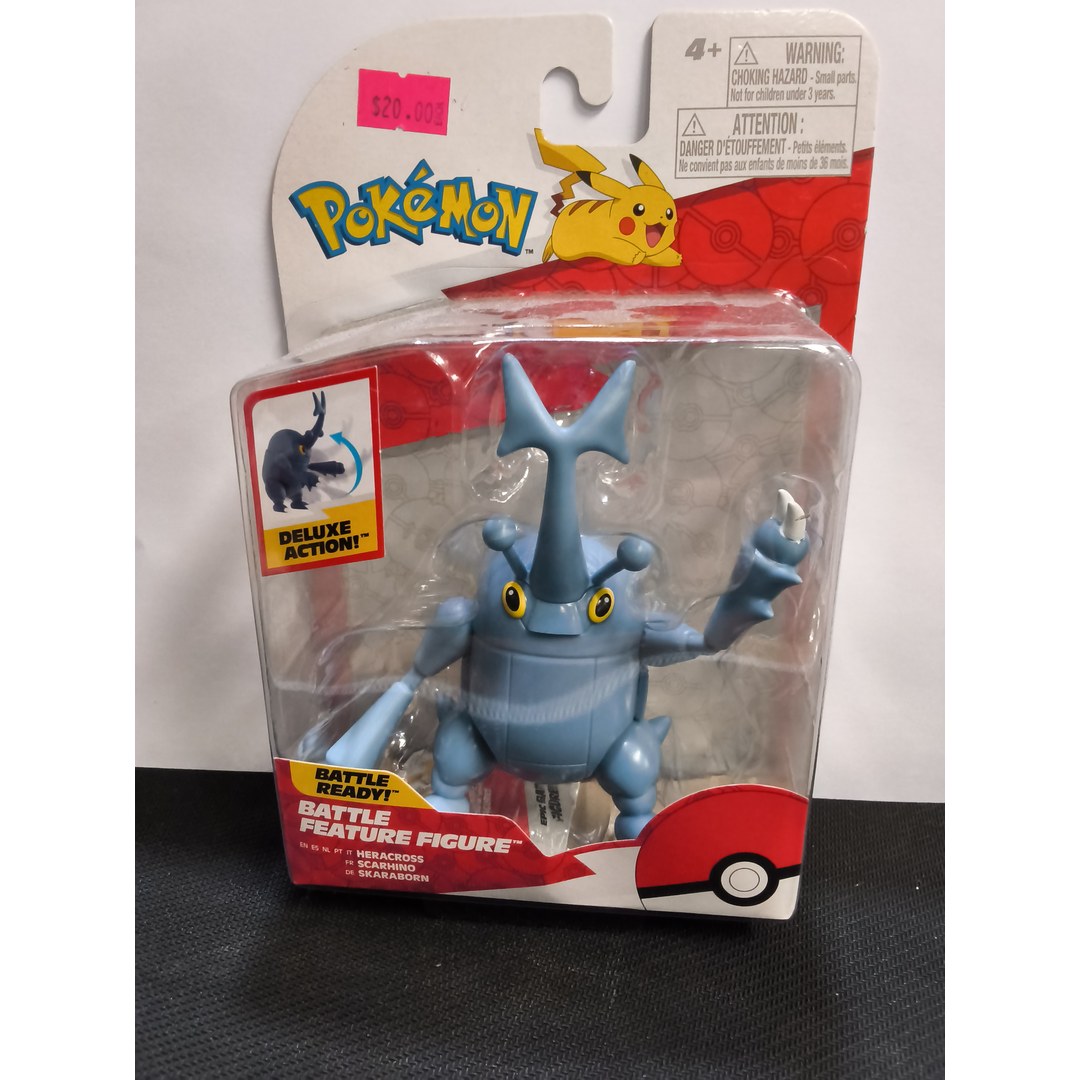 Pokemon Heracross 4.5-in Battle Feature Figure in package